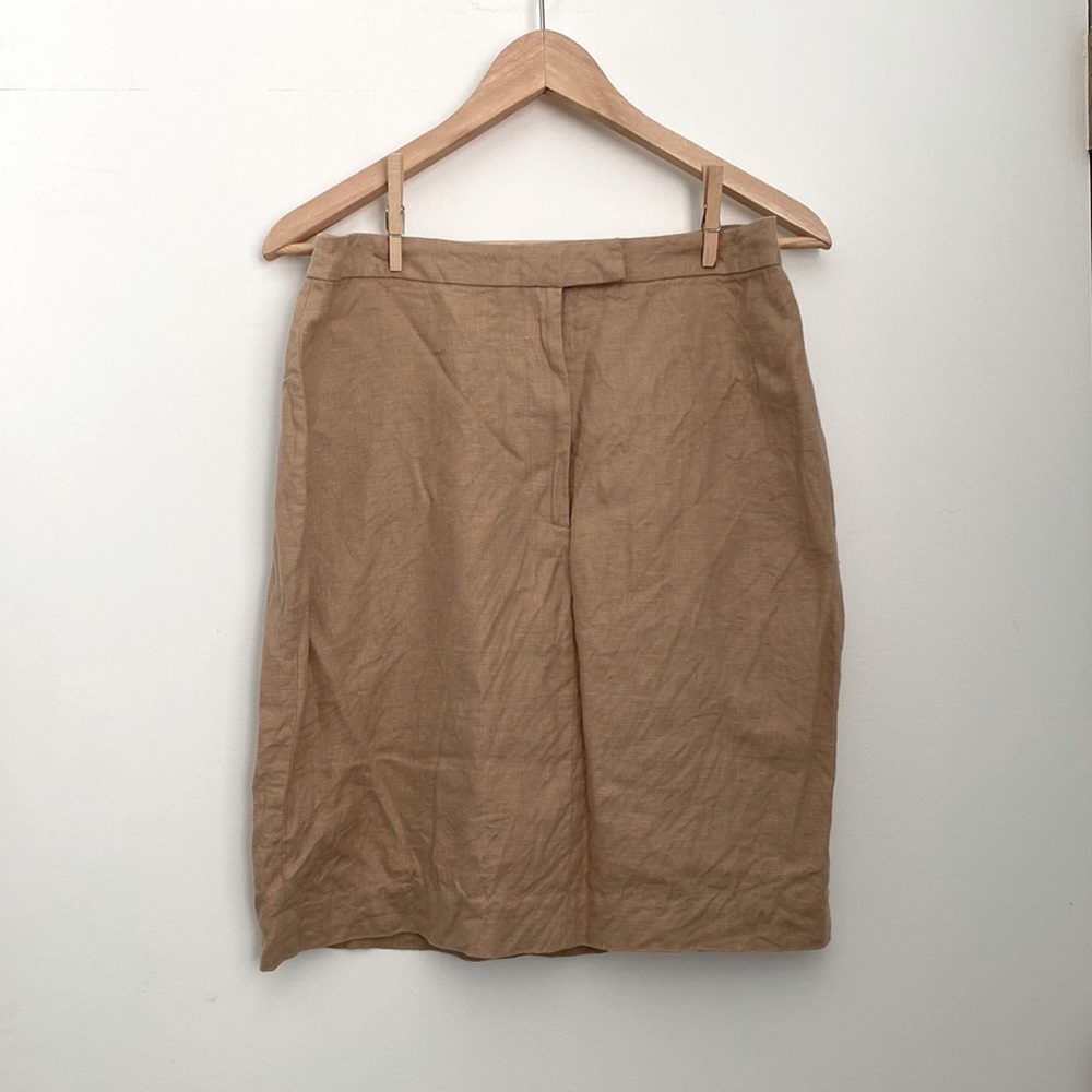 Uniform John Paul Richard 100% Linen Skirt
